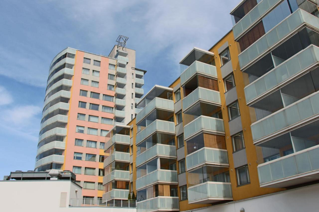 New Modern 4-Room Apartment With Big Balcony And Undeground Parking In Center Of Tallinn Luaran gambar