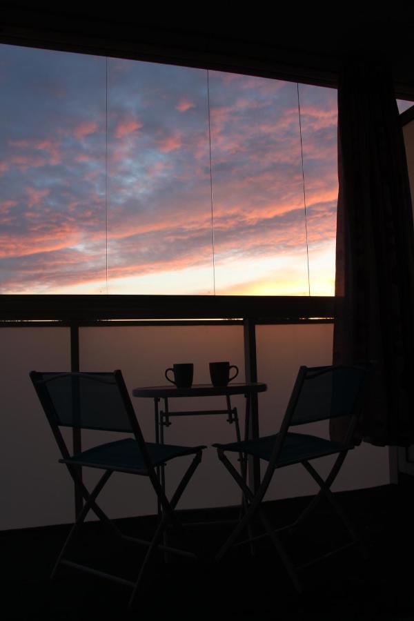 New Modern 4-Room Apartment With Big Balcony And Undeground Parking In Center Of Tallinn Luaran gambar