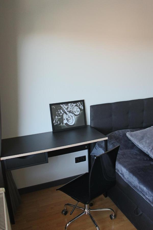 New Modern 4-Room Apartment With Big Balcony And Undeground Parking In Center Of Tallinn Luaran gambar