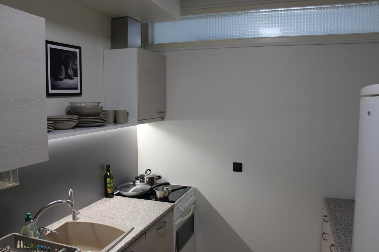 New Modern 4-Room Apartment With Big Balcony And Undeground Parking In Center Of Tallinn Luaran gambar