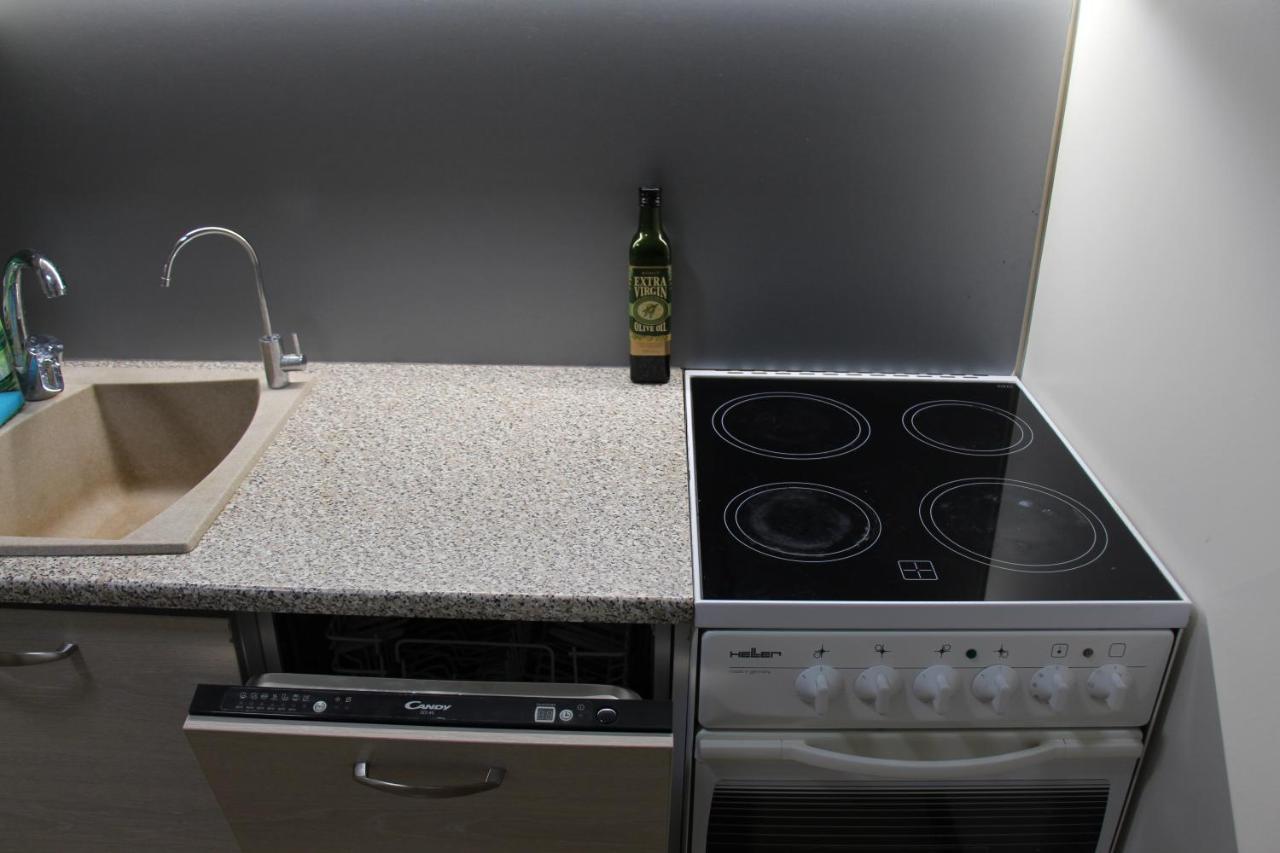 New Modern 4-Room Apartment With Big Balcony And Undeground Parking In Center Of Tallinn Luaran gambar