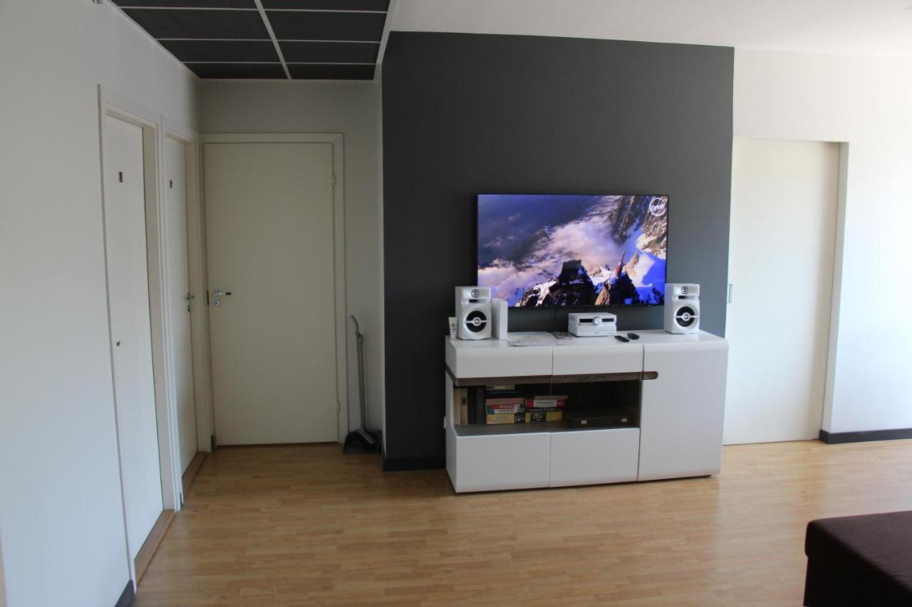 New Modern 4-Room Apartment With Big Balcony And Undeground Parking In Center Of Tallinn Luaran gambar